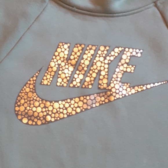 Nike hoodie - Picture 2 of 4